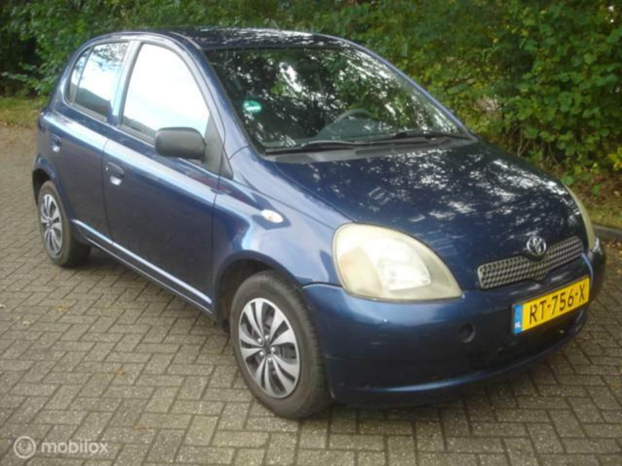 Toyota Yaris - 1.0-16V VVT-i Terra 5 Deurs Airco APK 24-7-2025 - AutoWereld.nl