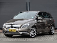 Mercedes-Benz B-klasse - 250 211Pk 7-DCT Automaat | Ambition | Trekhaak | 17''