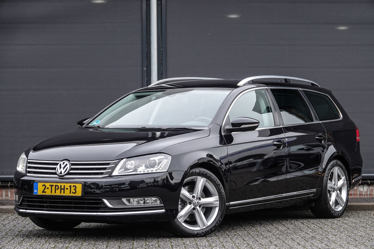 Volkswagen Passat Variant - 2.0Tdi 140Pk DSG6 BlueMotion | Highline | Leder | Xenon | 17'' - AutoWereld.nl