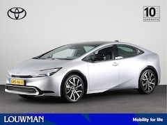 Toyota Prius - 2.0 220 Plug-in Executive *DEMO* | Glazen Panoramadak |