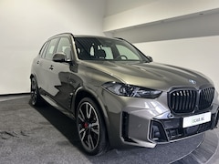 BMW X5 - xDrive50e | Driving assistent pro | Skylounge panoramadak | Alle zetels verwarmbaar