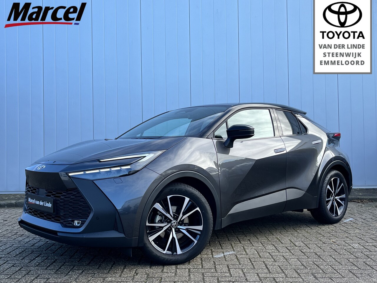 Toyota C-HR - 1.8 Hybrid 140 First Edition Bi-Tone Limited Navi Clima Cruise PDC - AutoWereld.nl