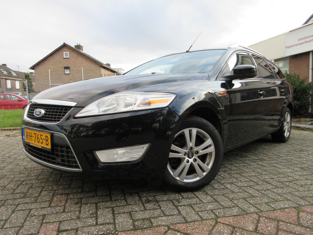 Ford Mondeo Wagon - 1.6-16V Trend 181 DKM, Distributieriem nieuw en onderhoudsbeurt. - AutoWereld.nl