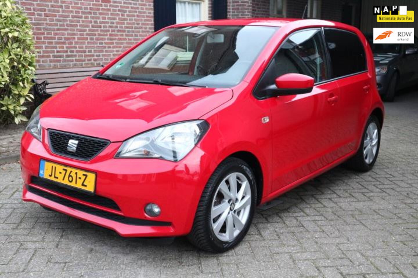 Seat Mii - 1.0 Sport Connect airco , cruisse controll NETTE EN GOEDE AUTO - AutoWereld.nl