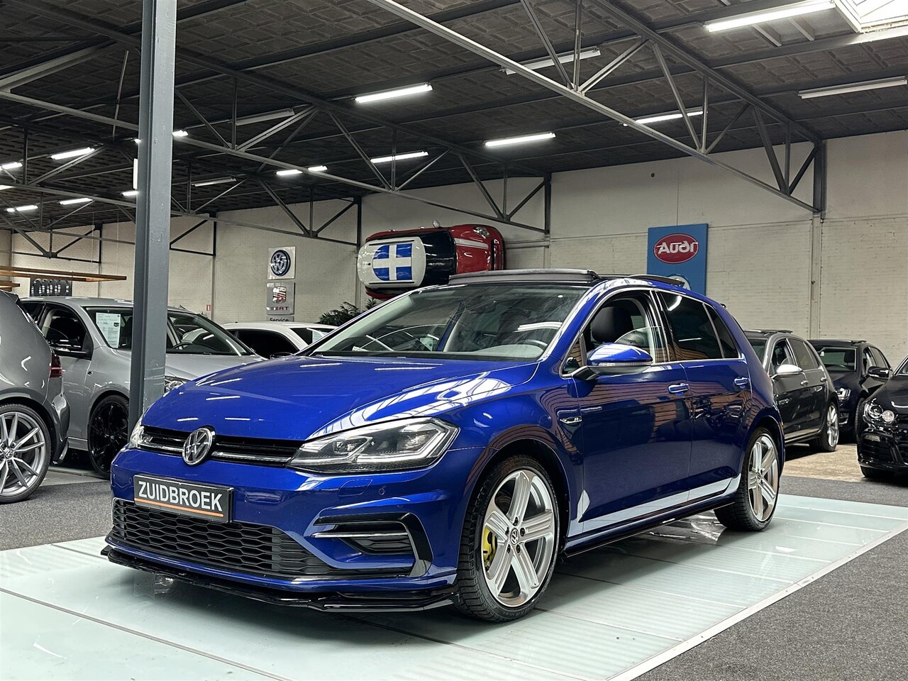 Volkswagen Golf - 1.4 TSI 125PK 5-Deurs R-LINE MAXTON Panodak - AutoWereld.nl