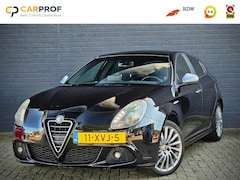 Alfa Romeo Giulietta - 1.4 T Distinctive / BOSE / NAVI /