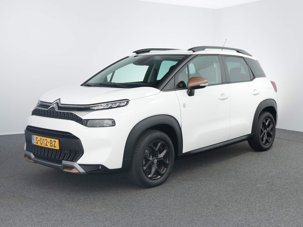 Citroën C3 Aircross - 1.2 PureTech C-Series | Navi | Cruise | Camara | Clima | - AutoWereld.nl