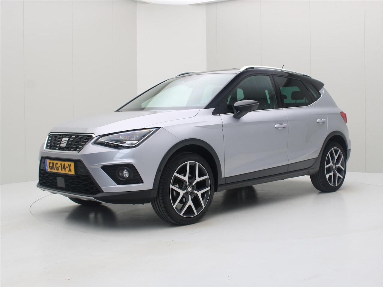 Seat Arona - 1.0 TSI 115pk DSG-7 Xcellence [ ACC+LED+CLIMATE+KEYLESS+CARPLAY+CRUISE+PDC ] - AutoWereld.nl