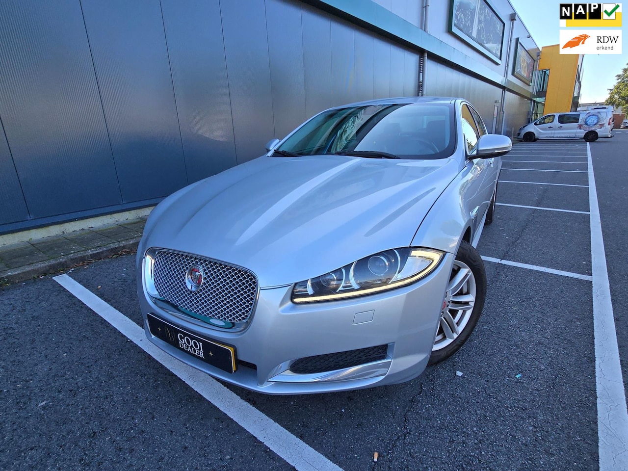 Jaguar XF - 2.2D AUTOMAAT LED NWE MODEL - AutoWereld.nl