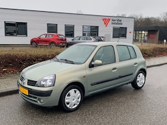 Renault Clio - 1.4-16V Privilège 5-deurs AIRCO