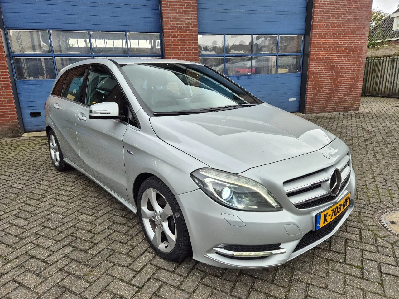 Mercedes-Benz B-klasse - 180 Automaat Ambition - AutoWereld.nl