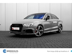 Audi RS3 - Limousine | 400 pk | Nardo Grijs | Dealer onderhouden | Panoramadak | Supersport stoelen