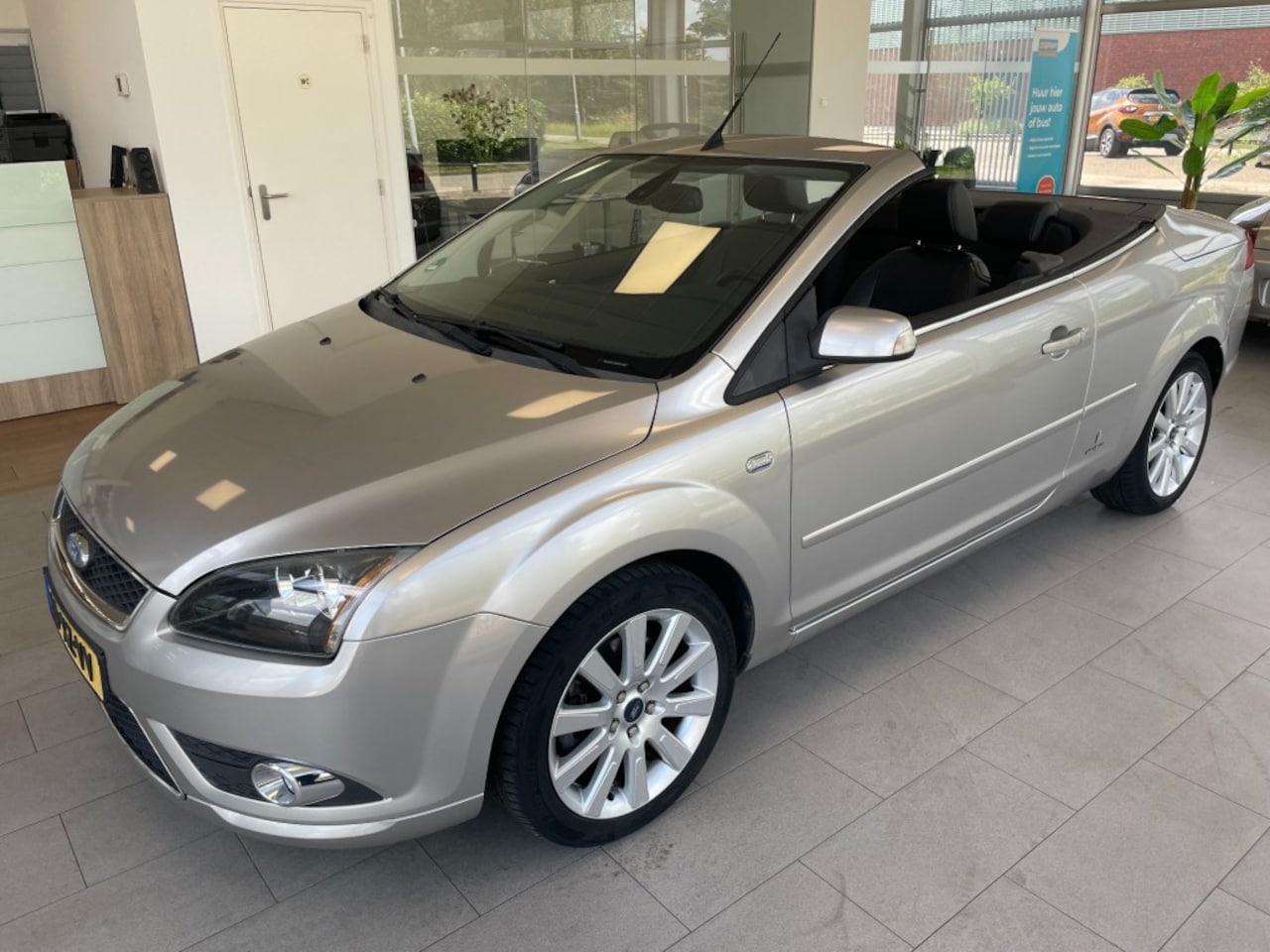 Ford Focus - Focus CC 2.0-16V TITANIUM  Cabriolet cabrio - AutoWereld.nl