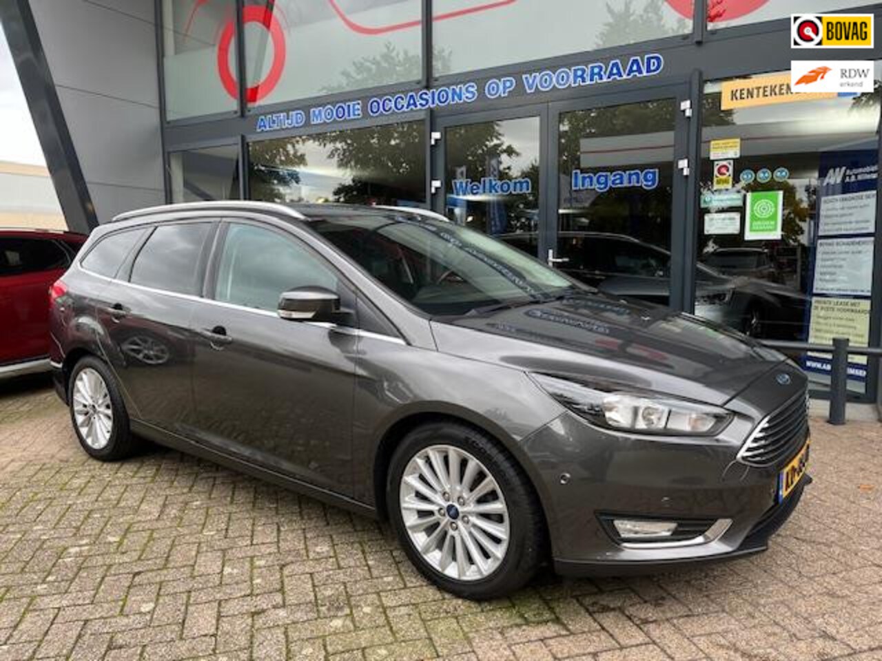 Ford Focus Wagon - 1.0 Titanium 1.0 Titanium - AutoWereld.nl