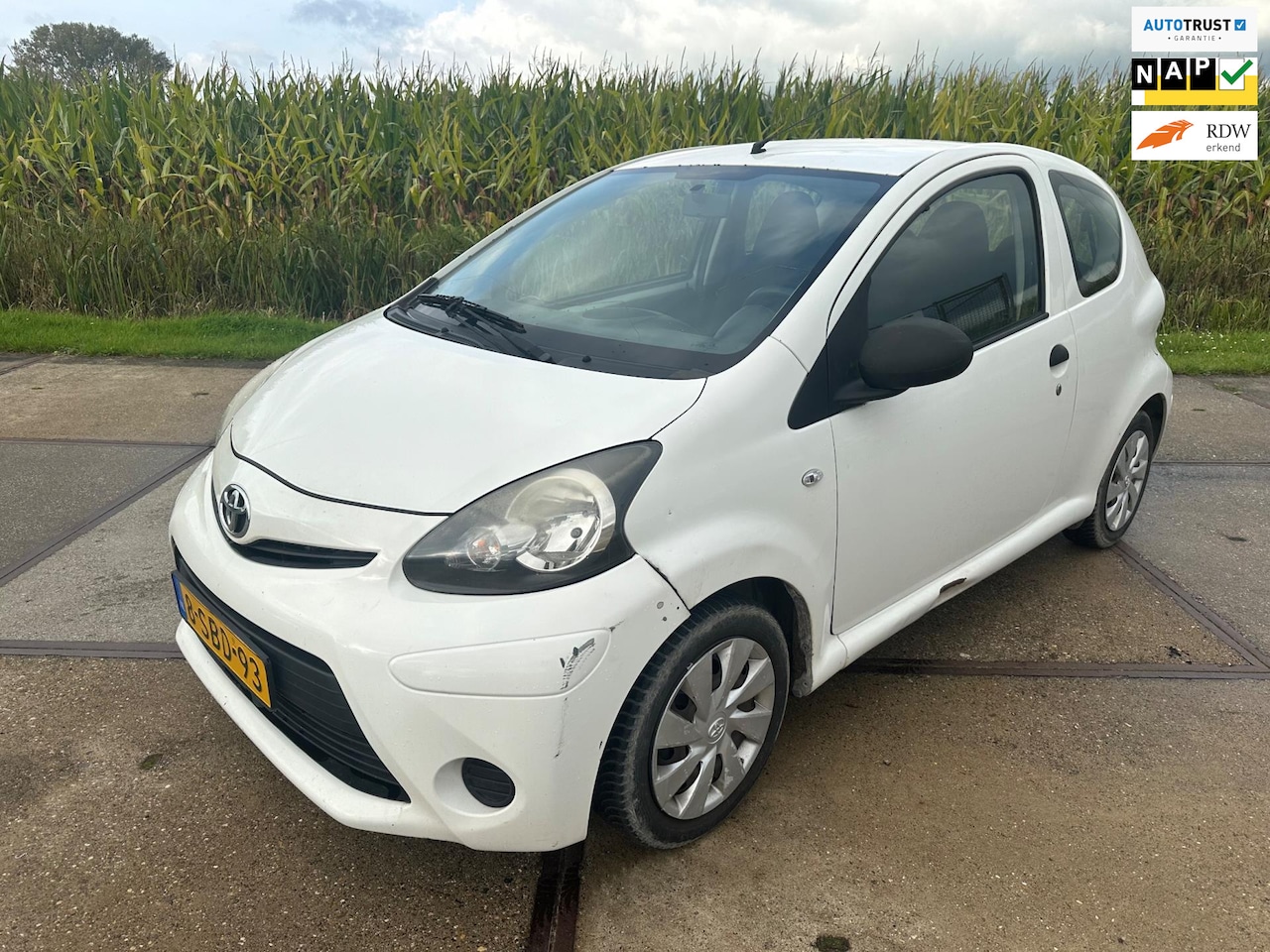 Toyota Aygo - 1.0 VVT-i Now 1.0 VVT-i Now - AutoWereld.nl