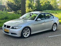 BMW 3-serie - 320i 2005 open dak cruise control pdc stoelverwarming youngtimer