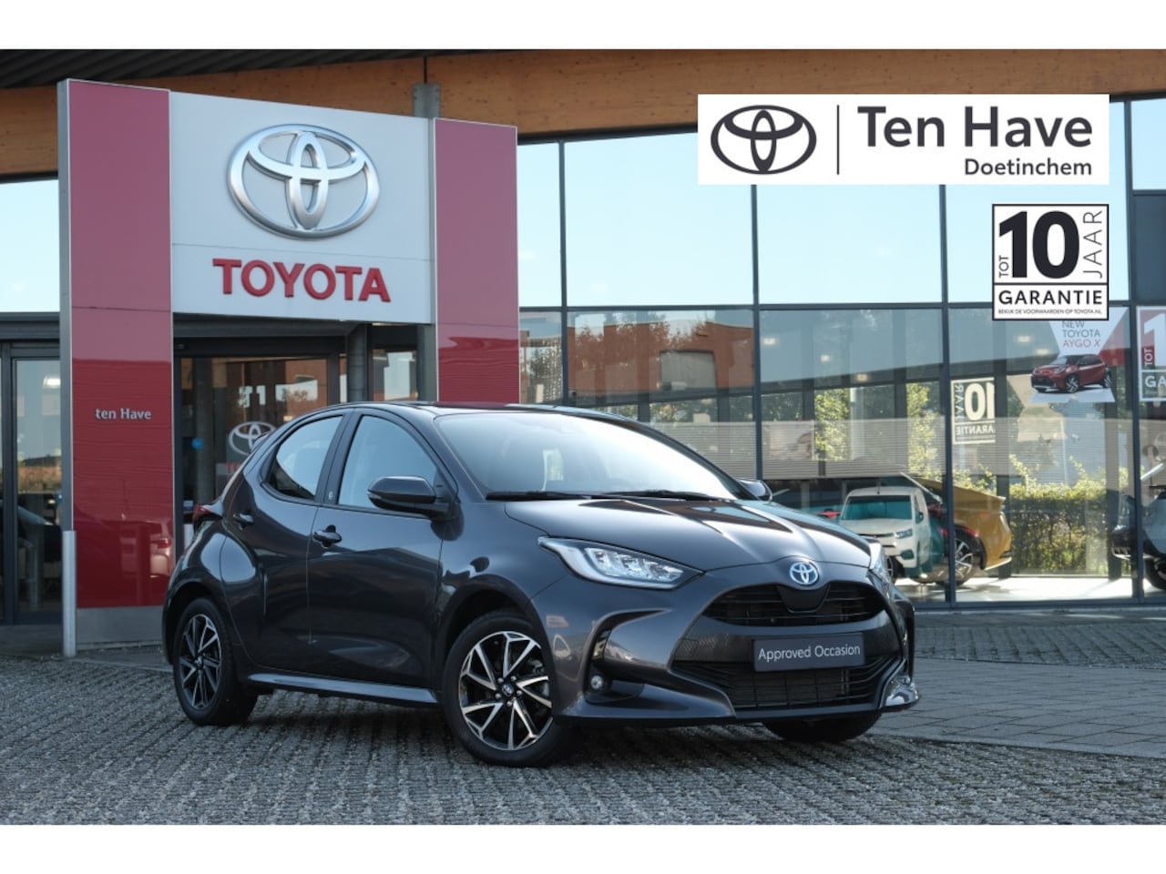 Toyota Yaris - 1.5 Hybrid 115PK Dynamic Automaat | TEAM D | Stoelverwarming | A - AutoWereld.nl