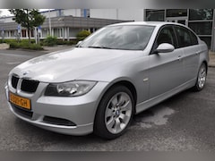 BMW 3-serie - 318i