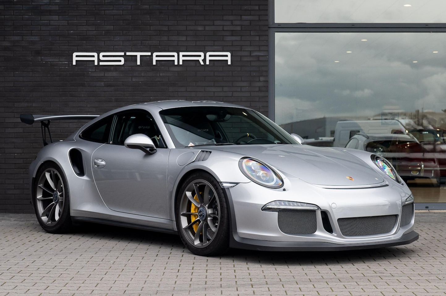 Porsche 911 - 4.0 GT3 RS | PCCB | neuslift - AutoWereld.nl