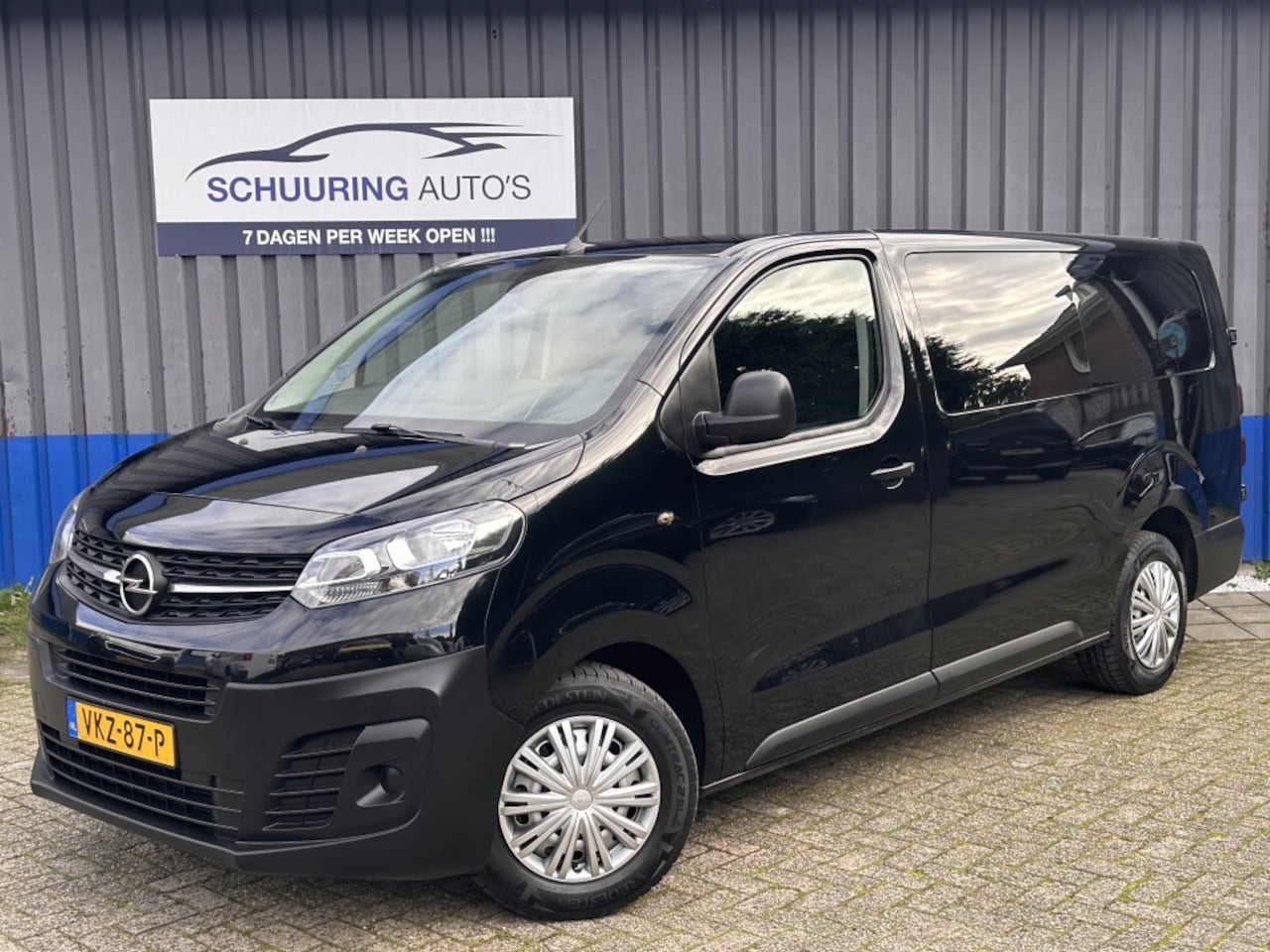 Opel Vivaro - 2.0 CDTI L3H1 Dubbele Cabine / Navi - AutoWereld.nl