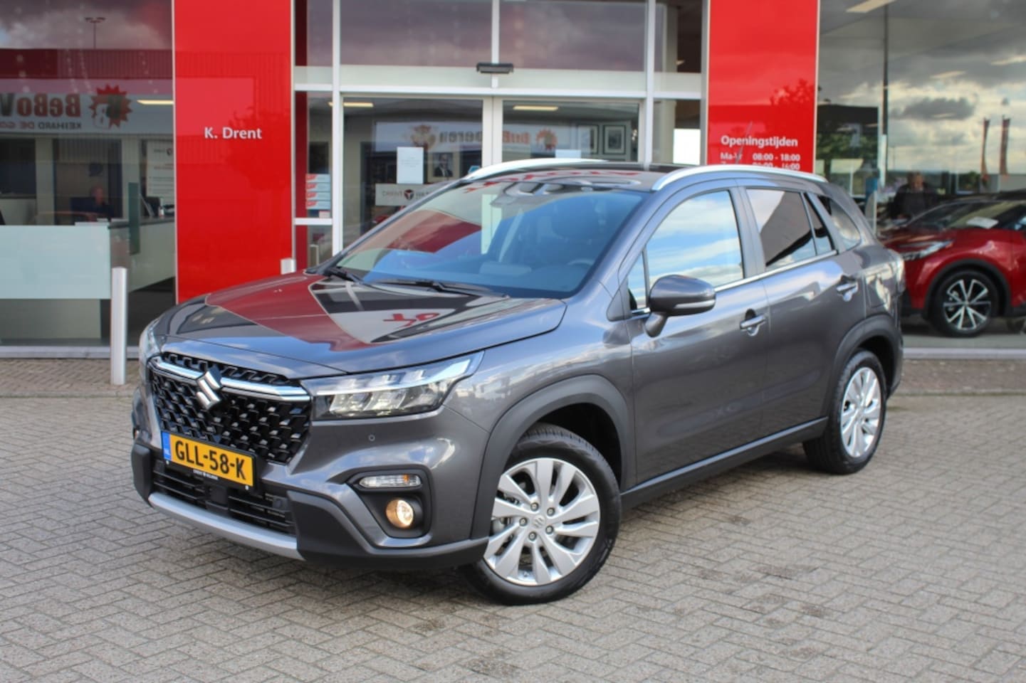 Suzuki S-Cross - 1.4 Boosterjet Select Smart Hybrid | Sensoren v/a | Stoelverwarm - AutoWereld.nl