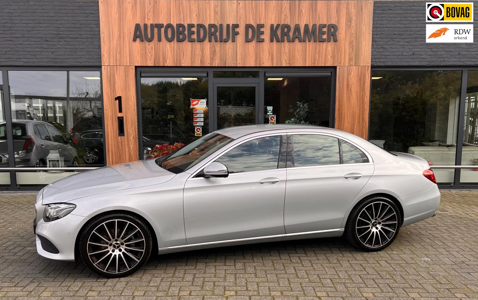 Mercedes-Benz E-klasse - 200 Prestige Plus BTW Auto - AutoWereld.nl