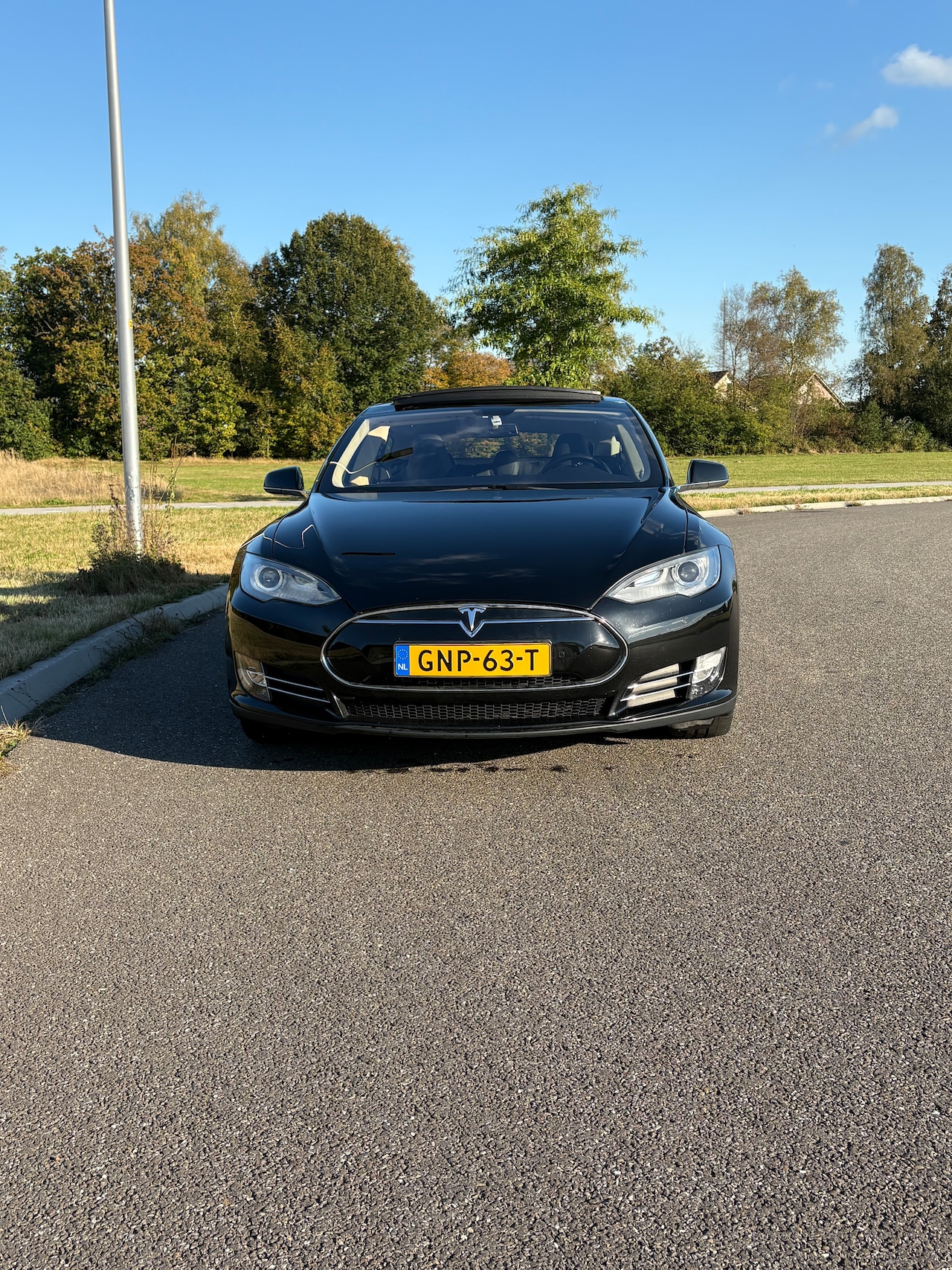 Tesla Model S - Performance Tesla Model S - Base 7 persoons | autopilot | gratis laden | airco | open dak | ccs lader - AutoWereld.nl