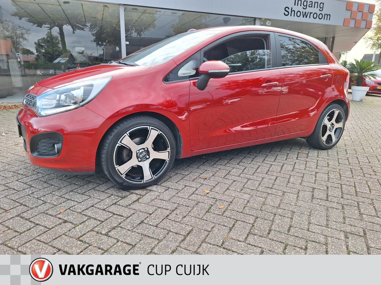 Kia Rio - 1.2 CVVT Plus Pack 5 Deurs - Airco - Licht metalen velgen - USB aansluiting - AutoWereld.nl