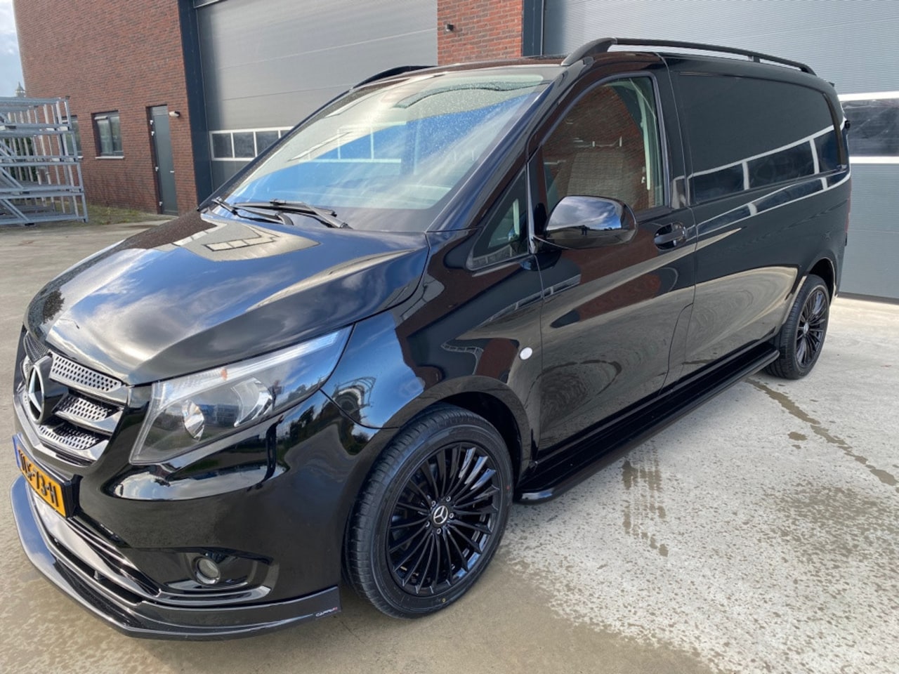 Mercedes-Benz Vito - 114CDI Aut Airco Camera Nav Eur6 - AutoWereld.nl