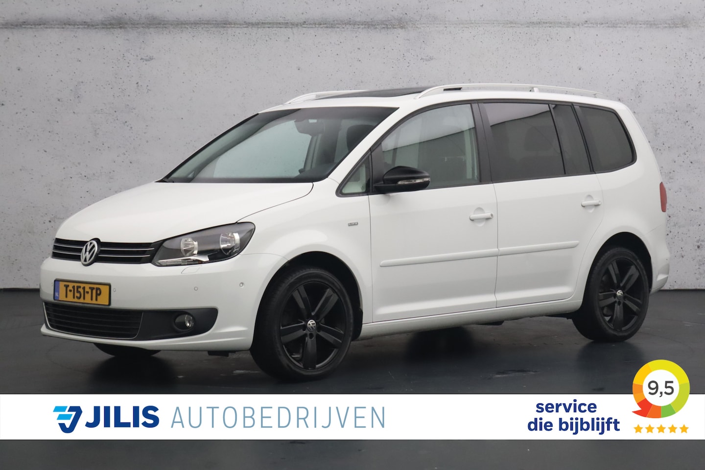 Volkswagen Touran - 1.4 TSI Highline | Elektrisch glazen panoramadak | Apple carplay | Cruise control | Parkee - AutoWereld.nl