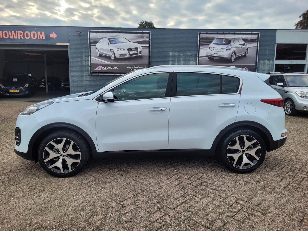 Kia Sportage - 1.6 GDI Design Edition - Airco ecc - Navi/camera - Leer/stoelverwarming - Keyless entry/go - AutoWereld.nl