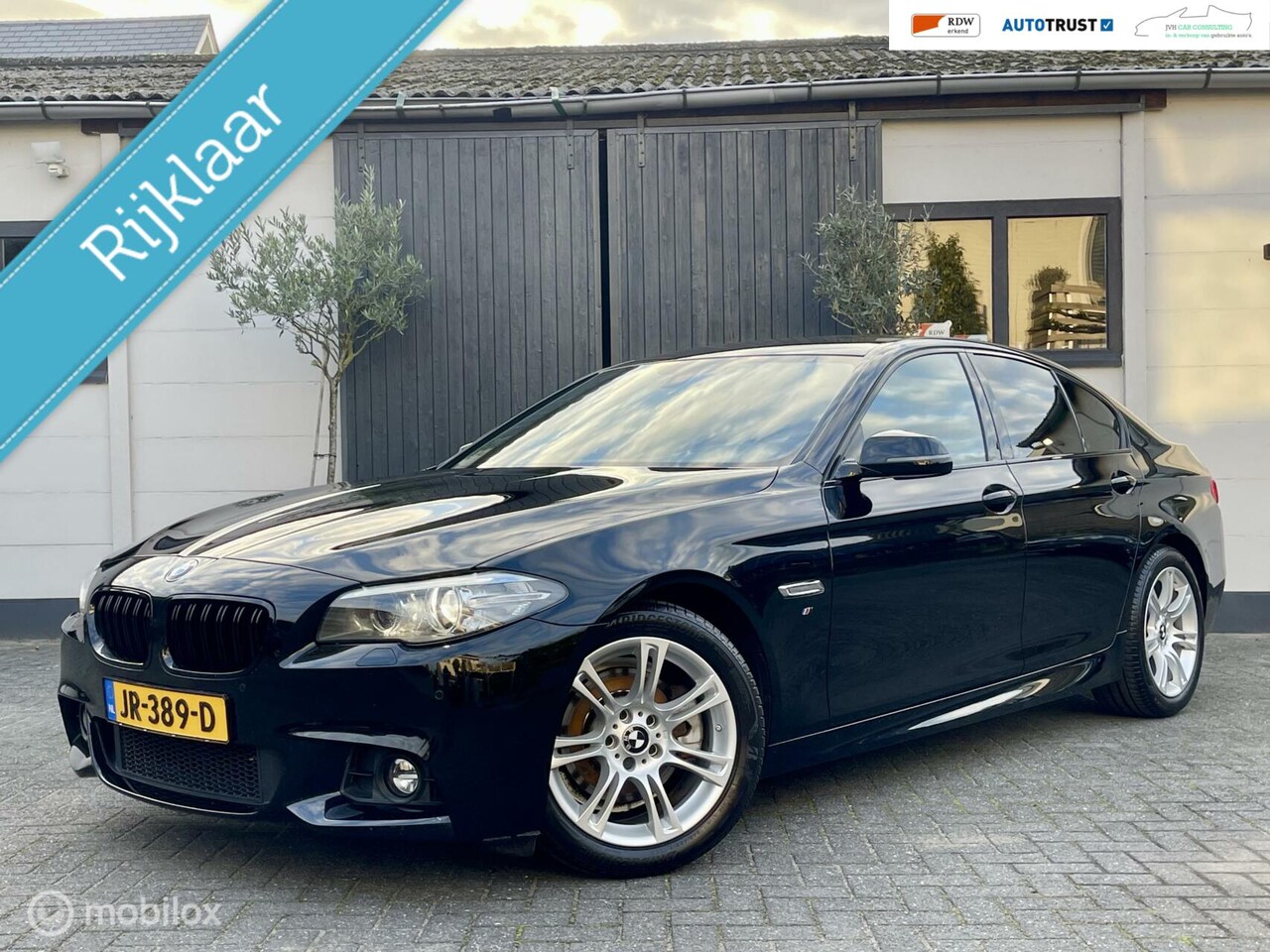 BMW 5-serie - 520i M Sport|RIJKLAAR|LEER|S.STOELEN|XENON|NAP!! - AutoWereld.nl