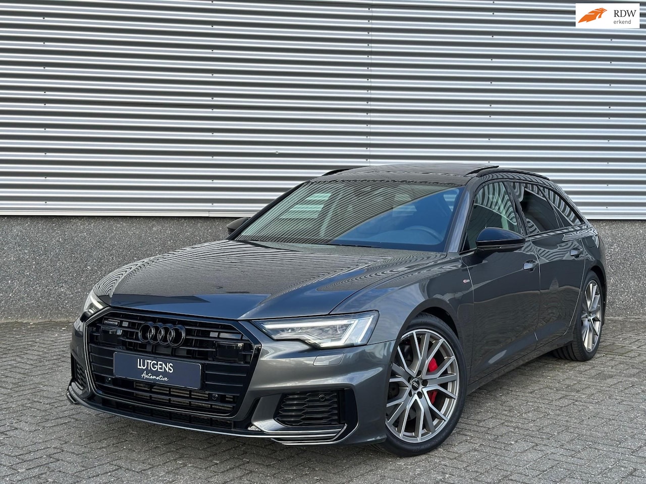 Audi A6 Avant - 55 TFSIe quattro S-Line Matrix Pano S6 367PK - AutoWereld.nl