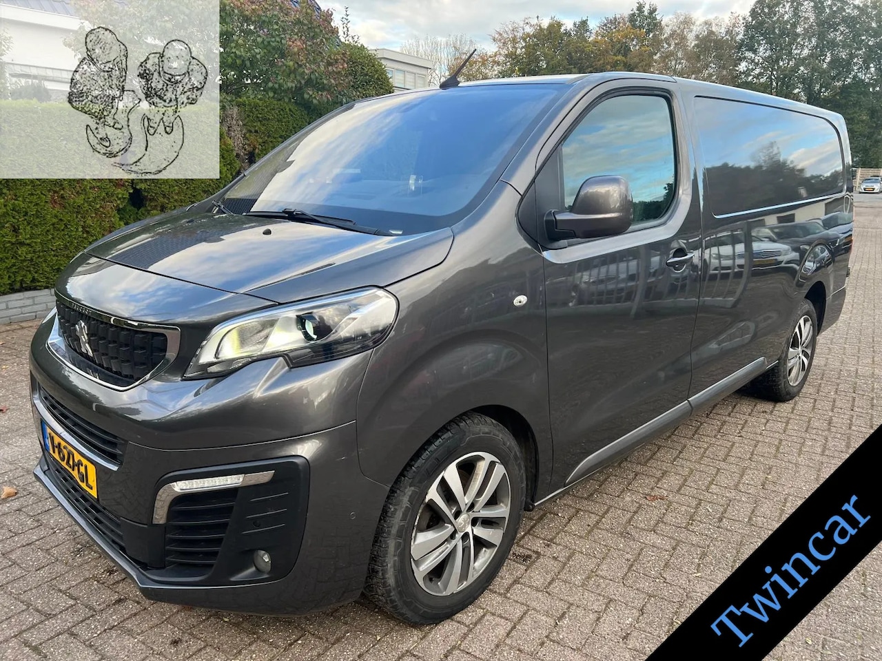 Peugeot Expert - 231S 2.0 L3H1 150PK Premium ECC LEDER NAVI PDC XENON 3-PERS. - AutoWereld.nl