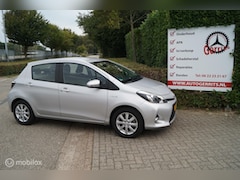 Toyota Yaris - 1.5 Full Hybrid Aspiration dealeronderhouden