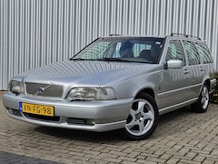 Volvo V70 - 2.5 Exclusive-Line /Automaat/Youngtimer/Nieuwe APK