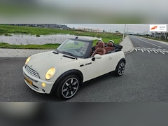 MINI Cabrio - 1.6 Cooper Sidewalk