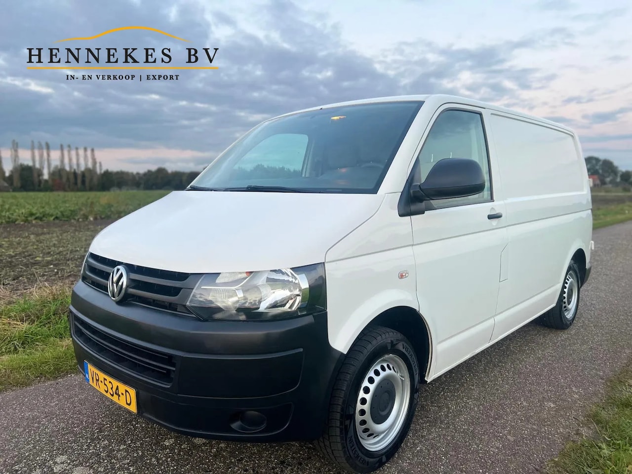 Volkswagen Transporter - 2.0 TDI L1H1 T800 Baseline 2.0 TDI L1H1 T800 Baseline - AutoWereld.nl