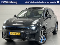 Lynk & Co 01 - 1.5 PHEV 262 pk Automaat | Trekhaak | Panorama dak | Climate Control