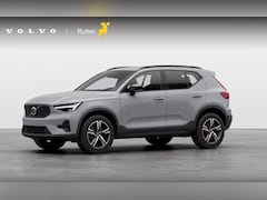 Volvo XC40 - B4 197PK Automaat Plus Dark / Navigatie / Camera / Stuur-Stoelverwarming / Lighting / Driv