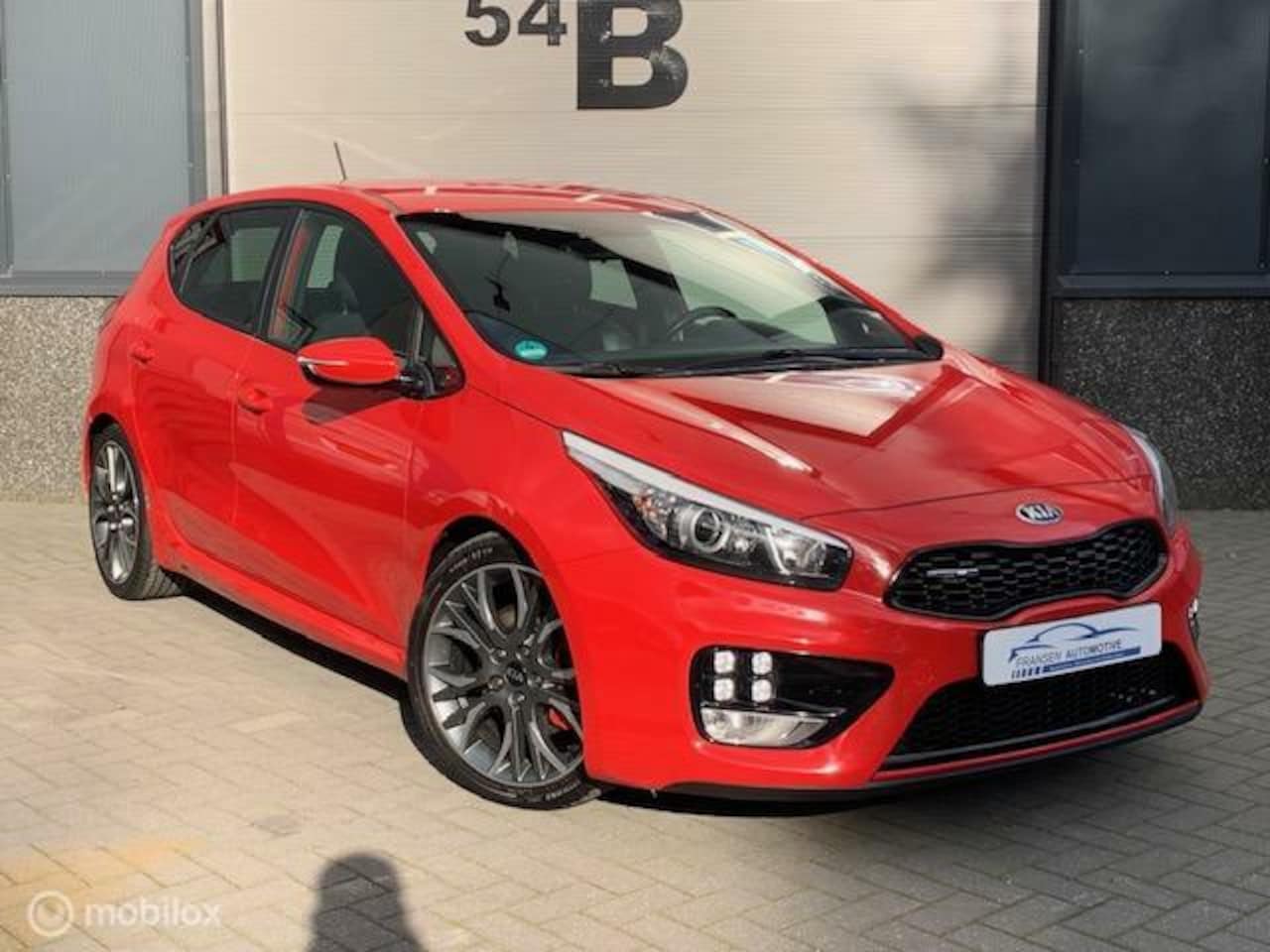 Kia Cee'd - 1.6 GT Rood 2015 204 PK zeer nette auto ! - AutoWereld.nl