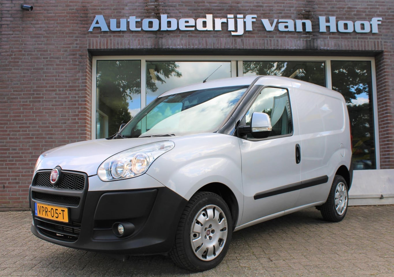 Fiat Doblò Cargo - 1.4 T benzine/CNG ERG NETTE AUTO, incl BTW, voordelige wegenbelasting! - AutoWereld.nl