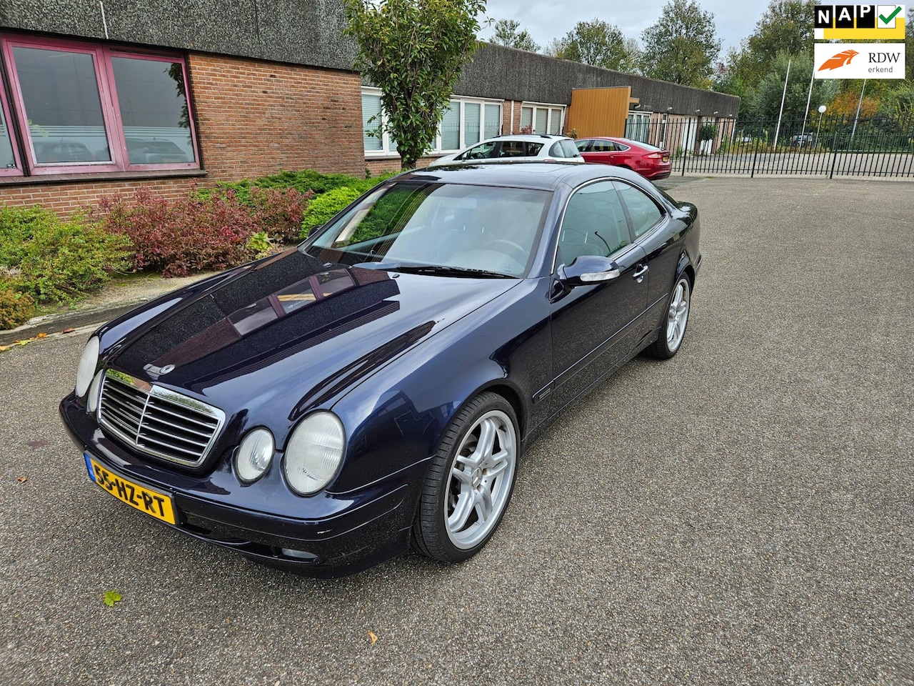 Mercedes-Benz CLK-klasse Coupé - 320 Elegance Airco Boekjes Nap Automaat - AutoWereld.nl