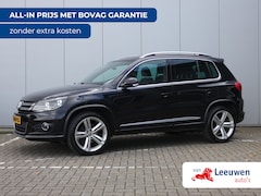 Volkswagen Tiguan - 1.4 TSI 4motion R-line | Trekhaak | Stoelverwarming | Parkeercamera | 19''