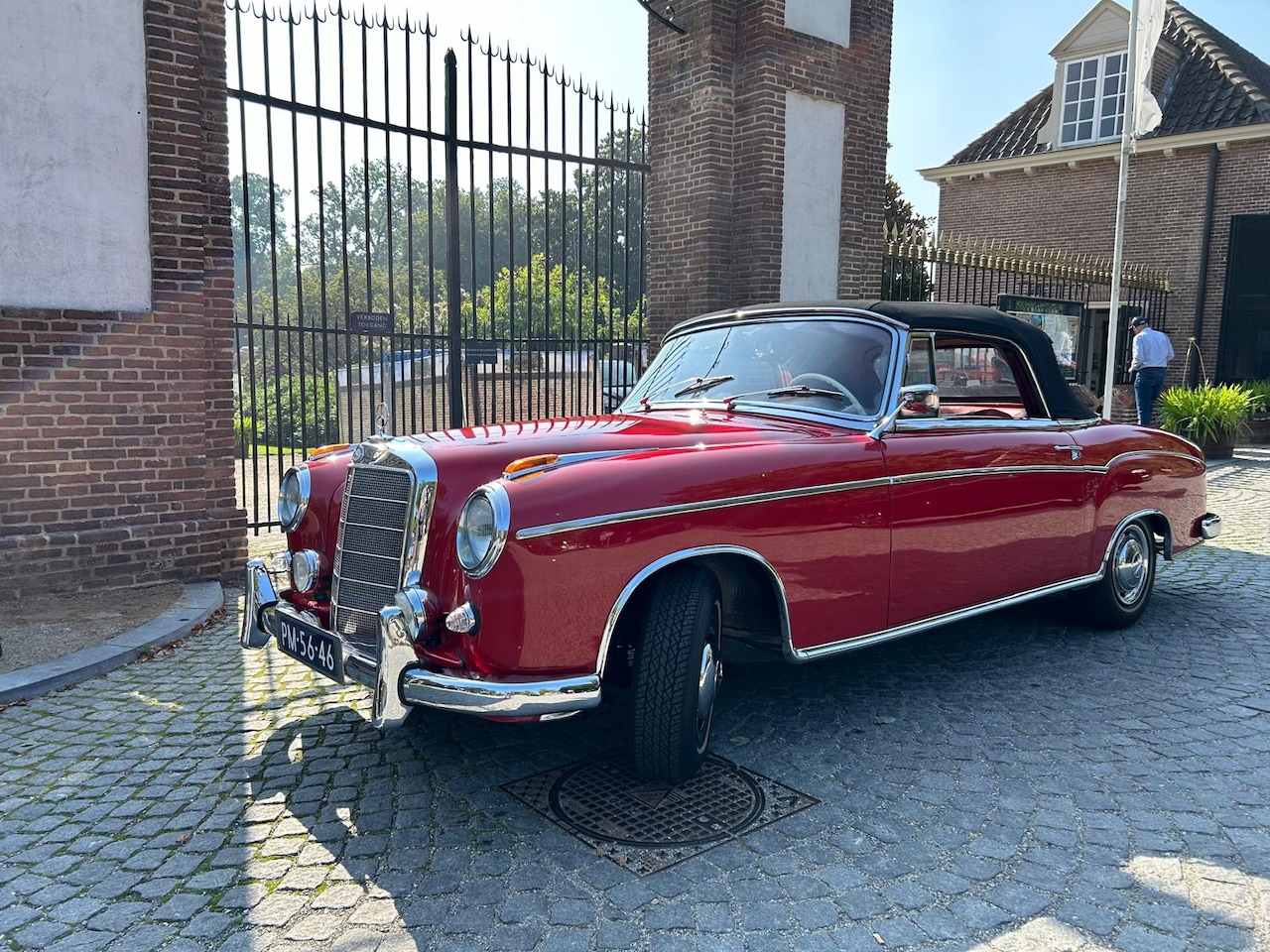 Mercedes-Benz 220 - Cabriolet - AutoWereld.nl