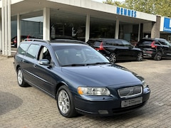 Volvo V70 - 2.4 170pk Aut Edition BTW voordeel €450,