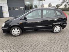 Nissan Almera Tino - 1.8 Airco APK tot 6-2025