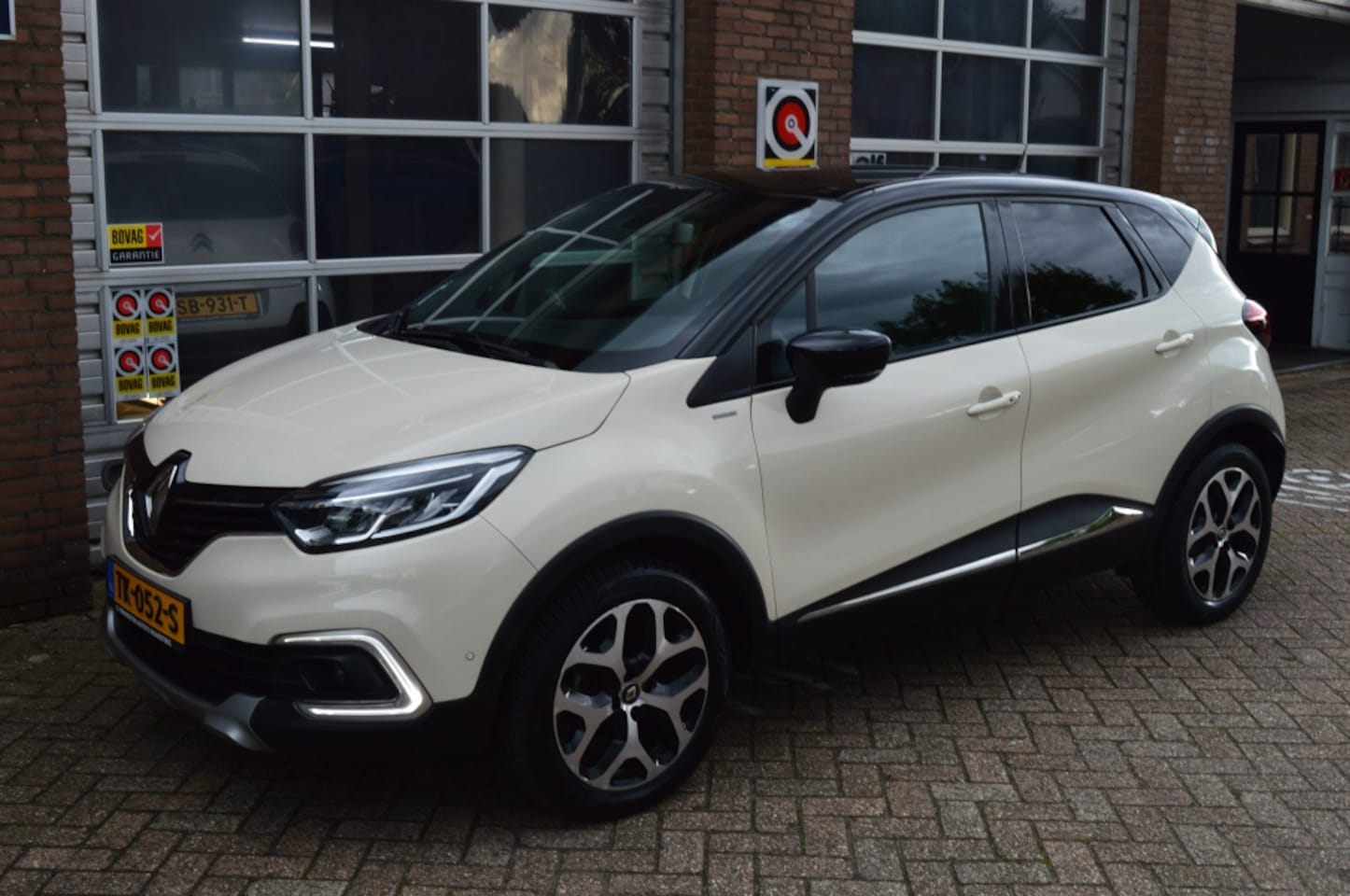 Renault Captur - Naviagtie, Controle, Camera 0.9 TCe Intens - AutoWereld.nl