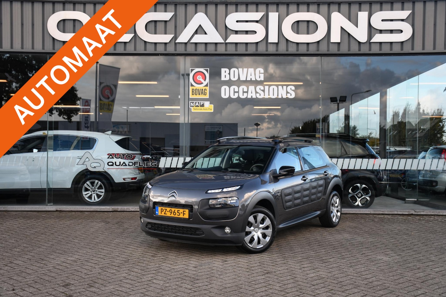 Citroën C4 Cactus - 1.2 Business AUTOMAAT/ NAVIGATIE/ CRUISE CONTROL - AutoWereld.nl