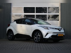 Toyota C-HR - 1.8 Hybrid Bi-Tone Clima/Cruise/Navi/Multimedia/Camera/Keyless/PDC/Stoelverwarming/18"Velg